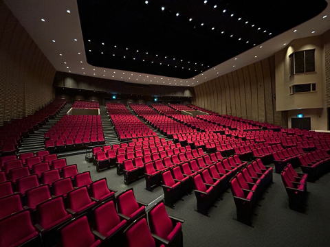 �������@��������